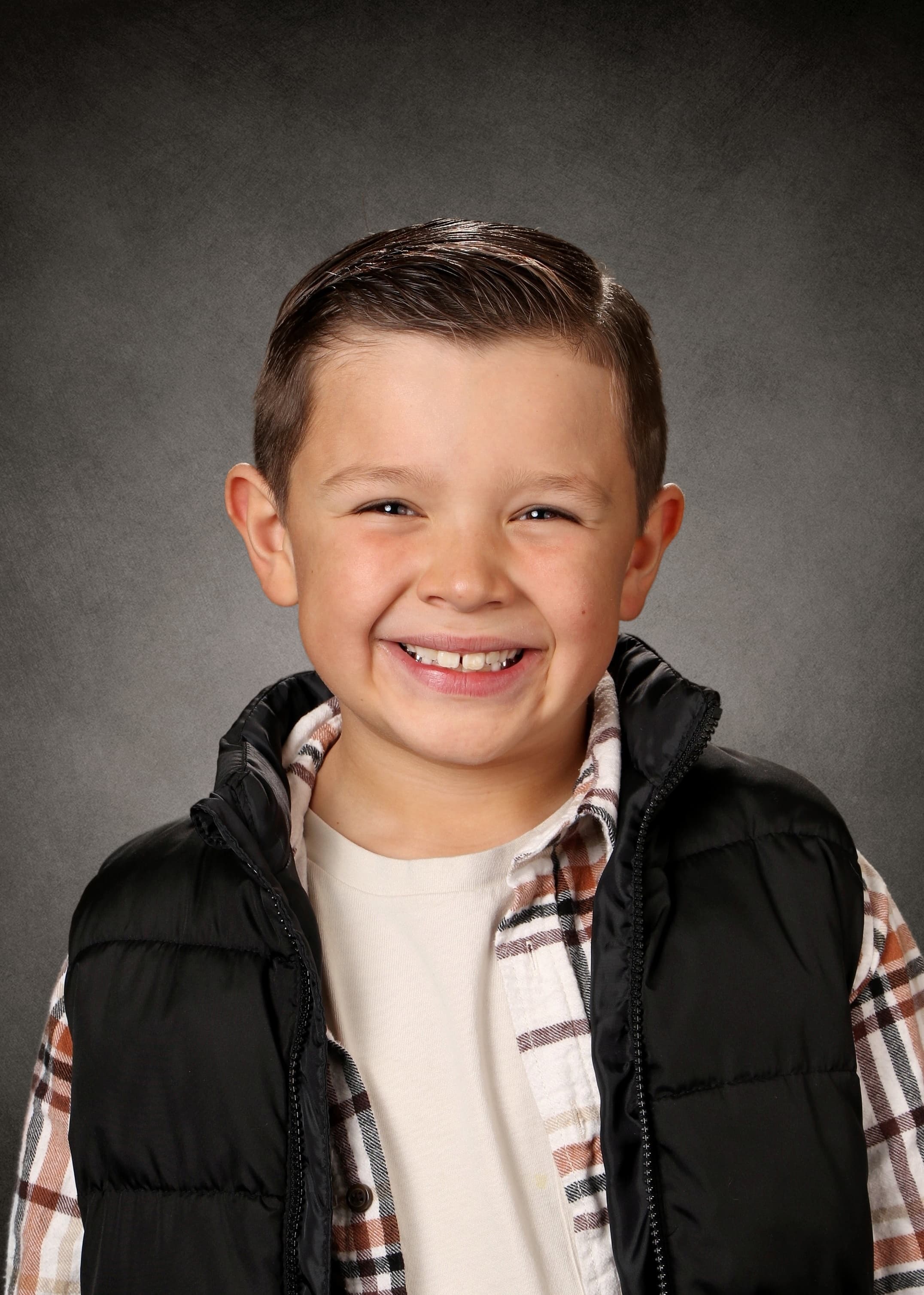 River Jordan Hiatt - Young Founder of RJ Slime Factory
